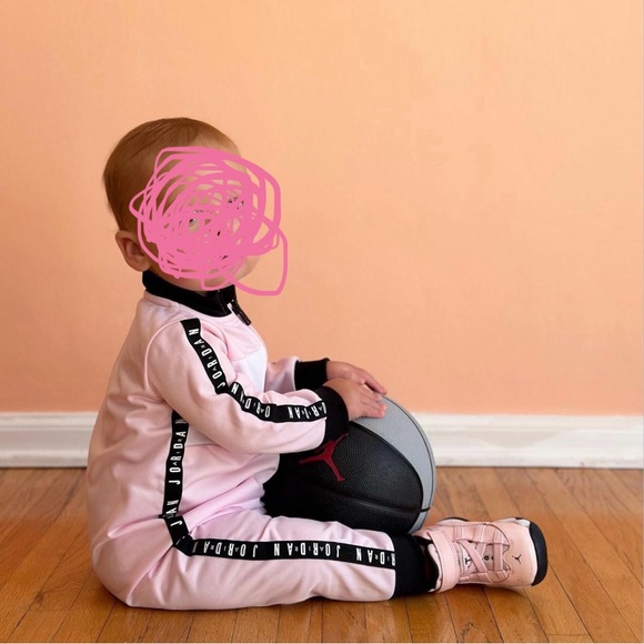 Pink Jordan Onsie long-sleeve - Picture 5 of 5